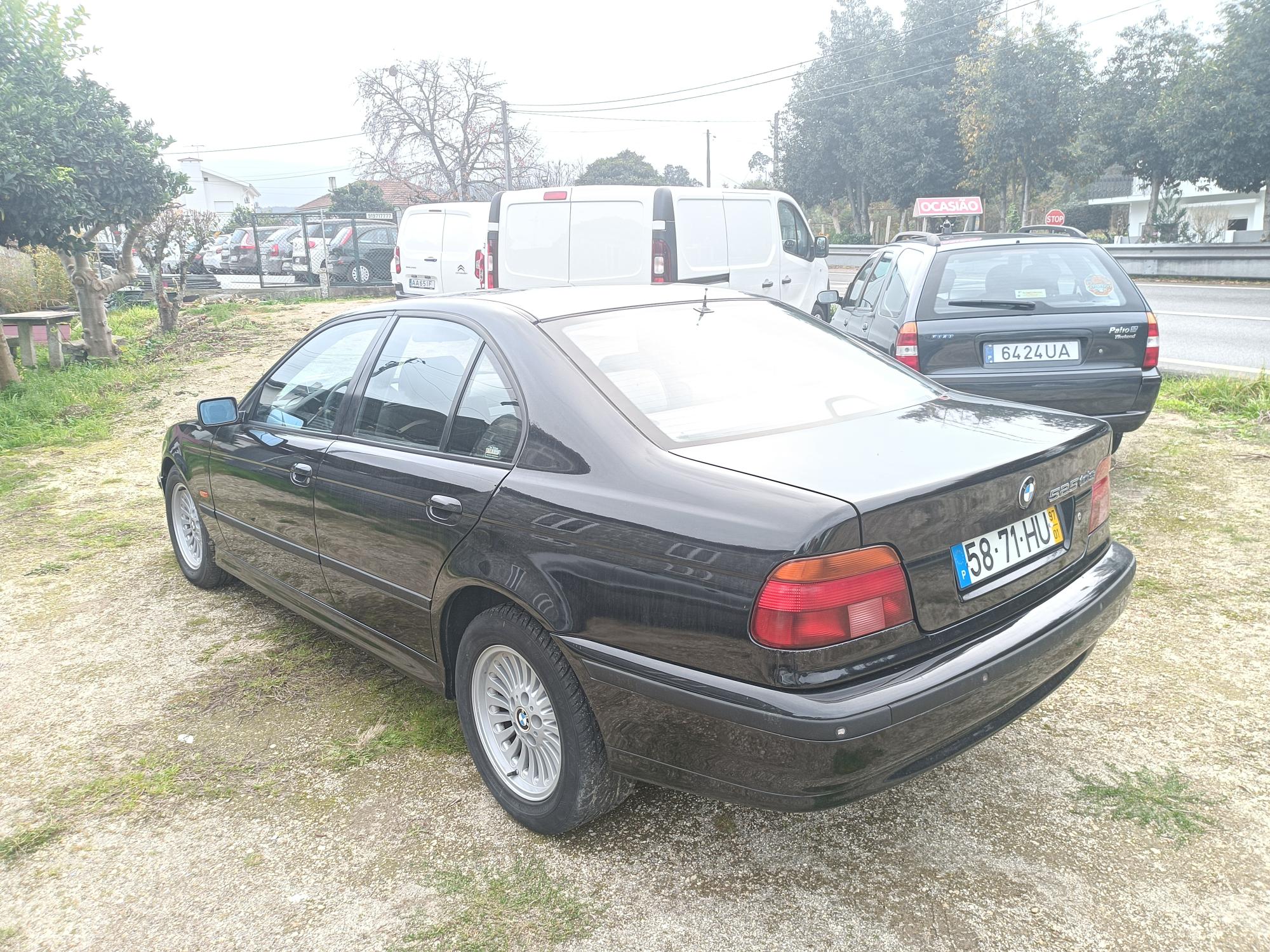 BMW 525 tds 2.5 Foto 2